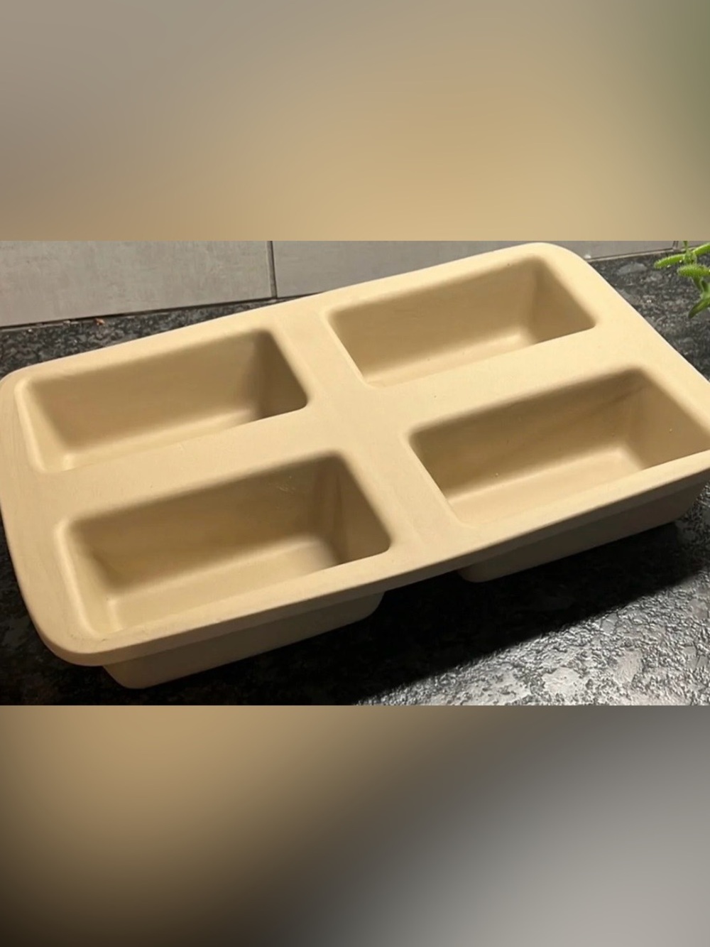 Pampered Chef Mini Loaf Pan 4 Cavity Clay Baker Family Heritage Stoneware Classi